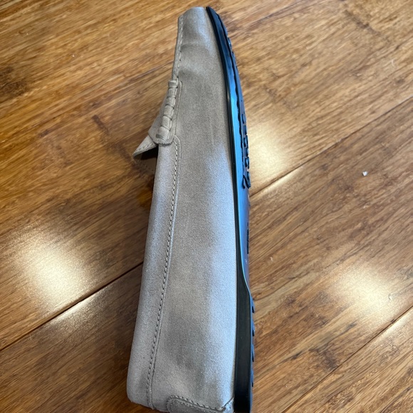 TOD’S CITY GOMMINO DRIVING SHOES IN SUEDE - light grayish taupe color size 39 - Picture 12 of 16